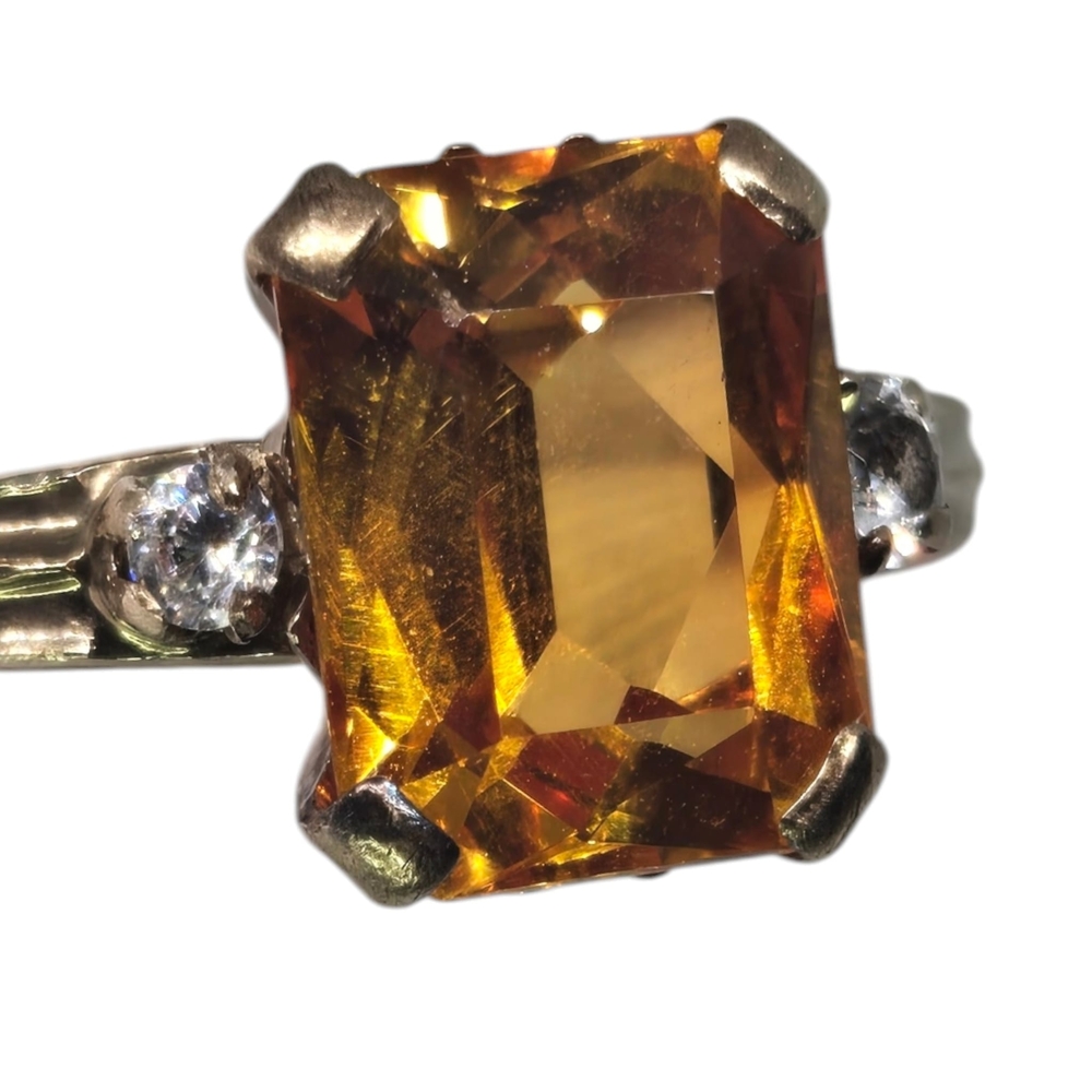 Vintage Orange Sapphire Quartz Accent 10K Yellow Gold Gemstone Ring